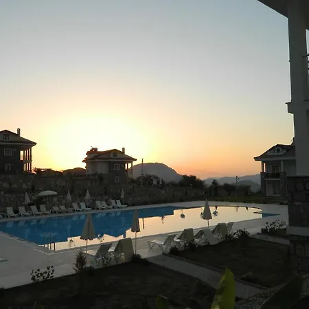 Orka Gardens Appartement *