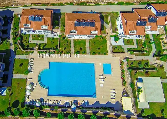 Orka Gardens דירה *