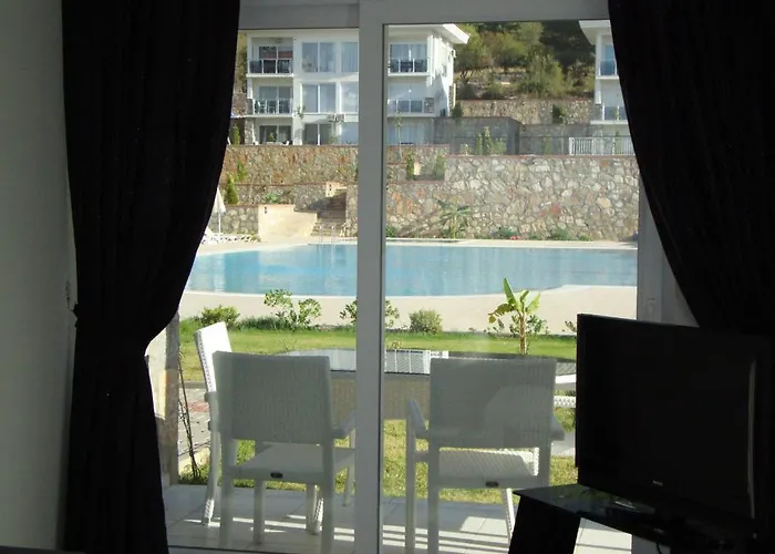 Orka Gardens אולודניץ